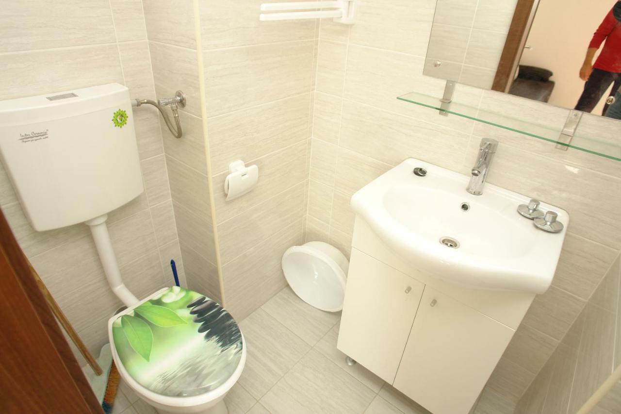 מאנדרה Apartmani Stambuk מראה חיצוני תמונה