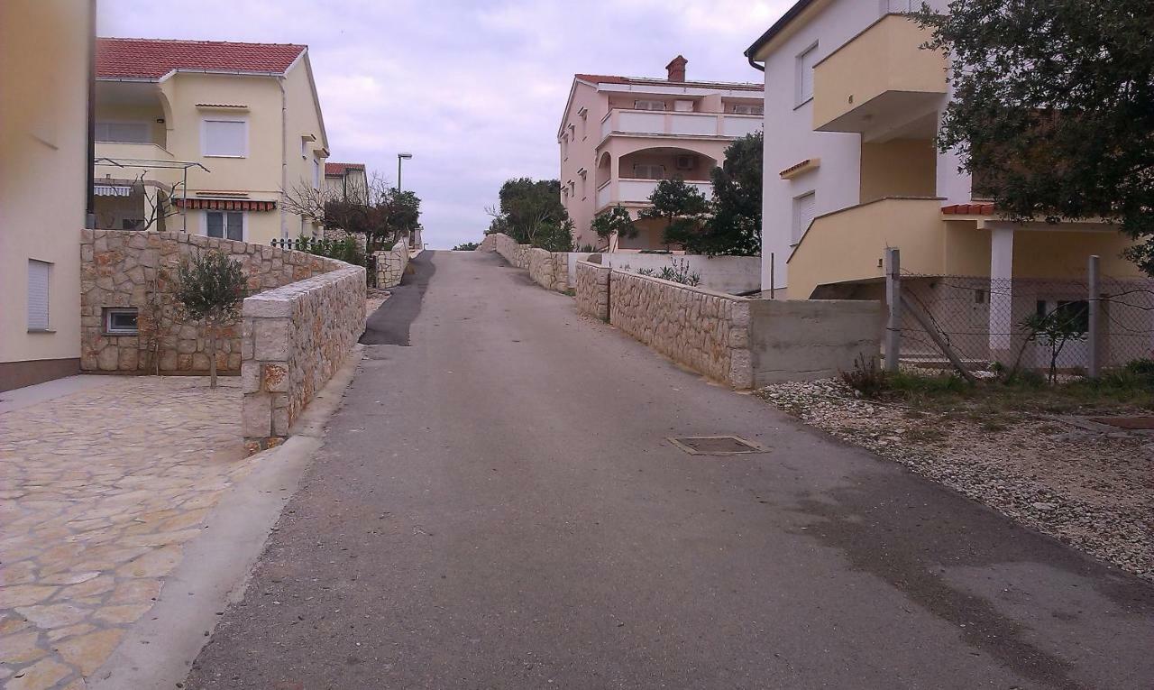 מאנדרה Apartmani Stambuk מראה חיצוני תמונה